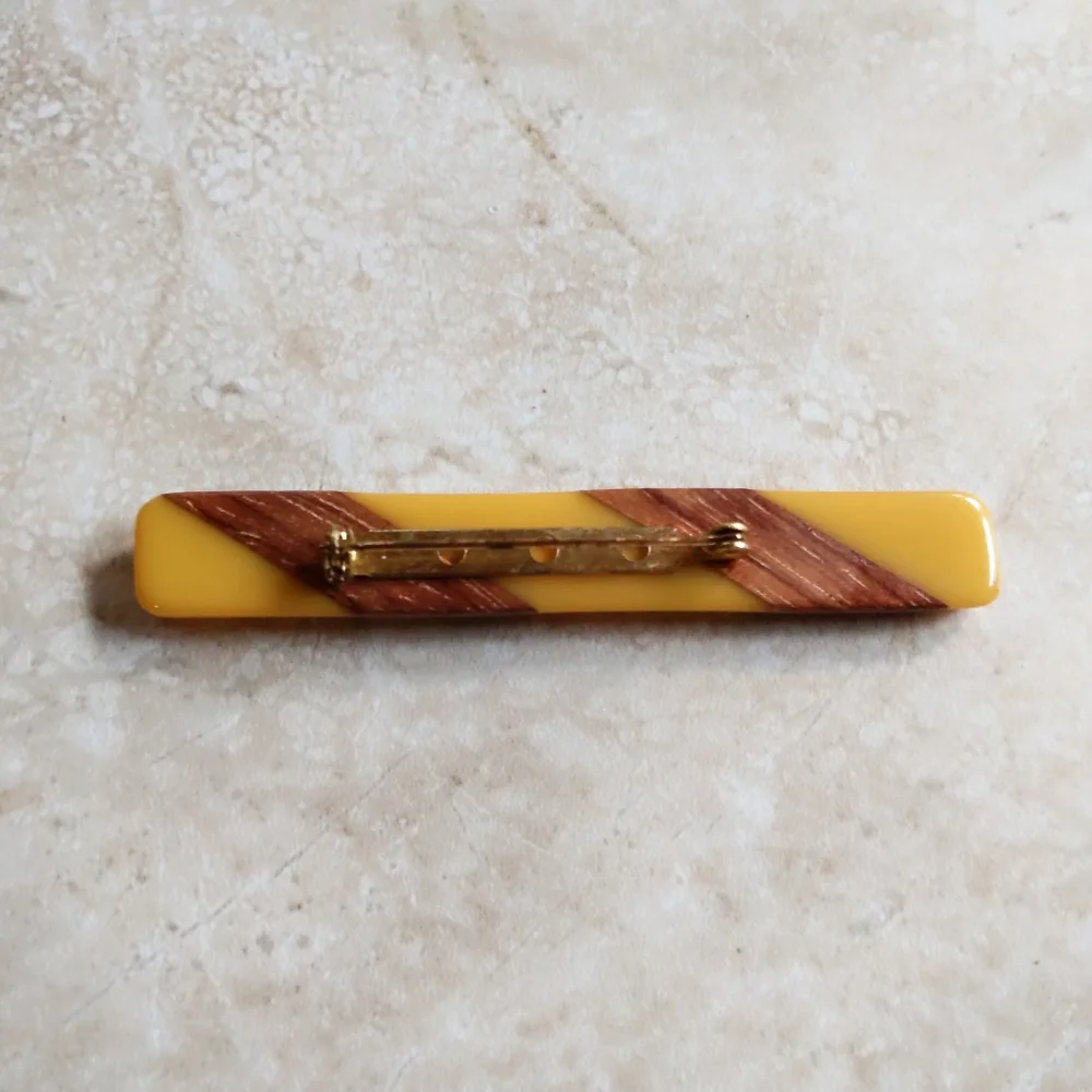 Vintage Candy Stripe Yellow & Wood Bakelite Lucite Long Pin Brooch